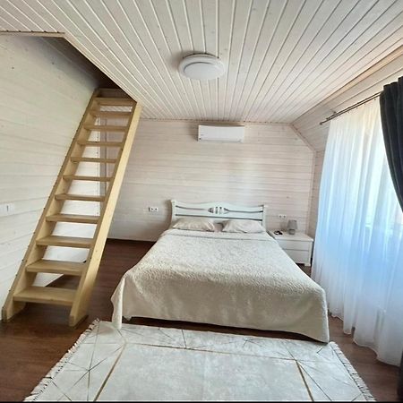 Котедж Смерекова Хата- Пилипець Kelechin Exterior photo